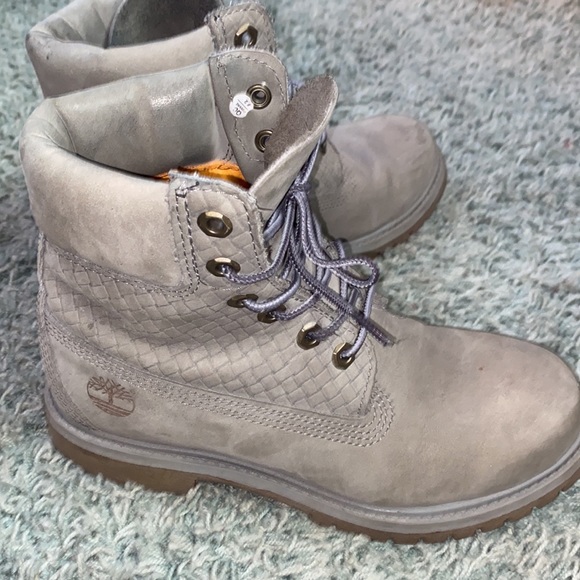 TIMBERLAND BOOTS - Picture 4 of 4